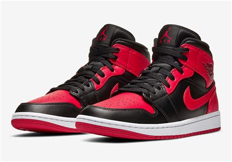 nike mid jordans 1|Nike jordan 1 mid banned.